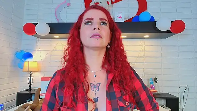 HannaBrave online show from 02-19-25, 03:27