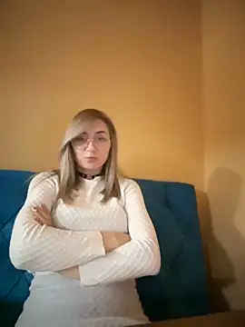 Snapshot of Crazy-Rosa chatting on 01-11-25, 02:36 Crazy-Rosa online show from 01-11-25, 02:36