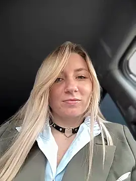 Snapshot of Crazy-Rosa chatting on 03-07-25, 08:34 Crazy-Rosa online show from 03-07-25, 08:34