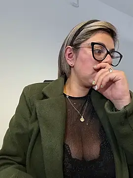 Cata Office-12 online show from 11-24-25, 08:52