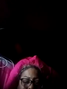 Afroditabichota online show from 10-02-25, 01:40