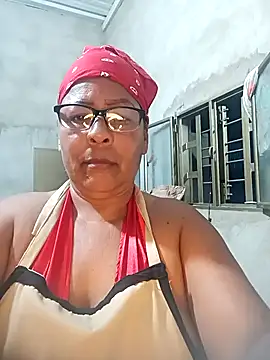 Afroditabichota online show from 10-12-25, 12:09