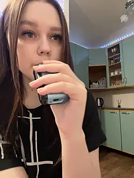 Marylallka5 online show from 12-25-24, 01:09