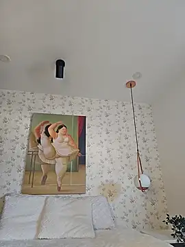 valery mora online show from 02-10-25, 01:33