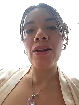 valery mora online show from 02-11-25, 04:46