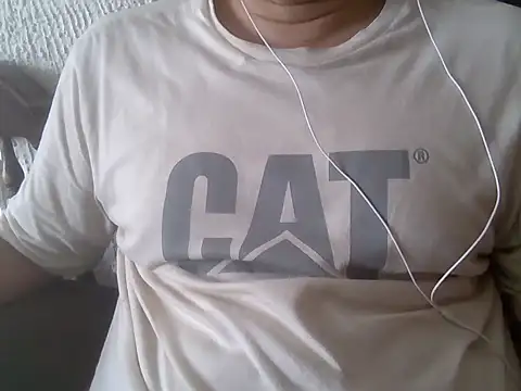 Snapshot of lover_camer chatting on 01-27-25, 10:38 lover camer online show from 01-27-25, 10:38