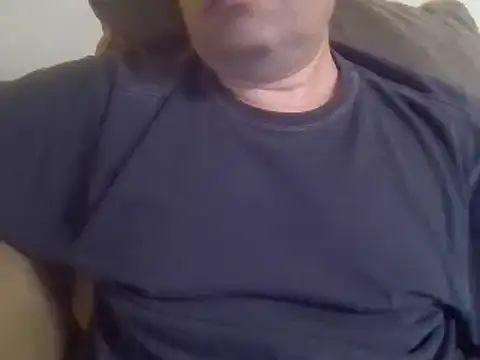 Snapshot of lover_camer chatting on 03-20-25, 09:13 lover camer online show from 03-20-25, 09:13