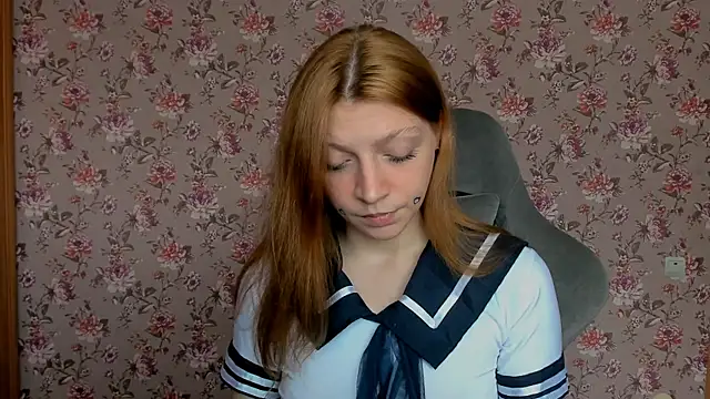 Lolly Haze online show from 06-12-26, 04:11