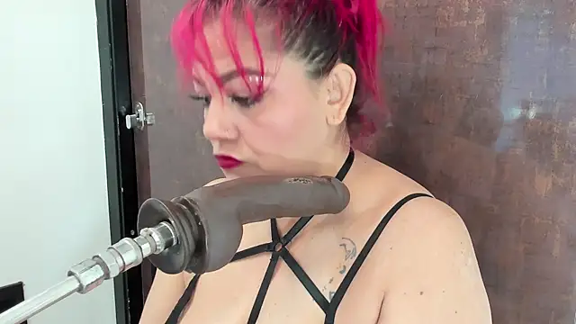 Aaliyah Padron online show from 03-06-25, 08:27