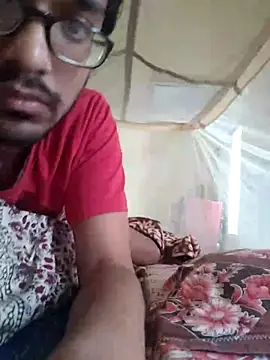 THE NAKED BOY online show from 01-01-25, 04:07