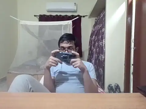 THE NAKED BOY online show from 10-08-25, 12:58