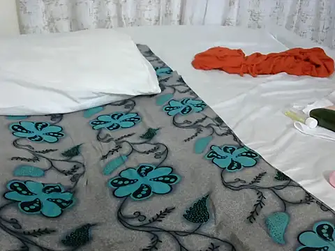 Sexxieshanty online show from 05-12-26, 08:50