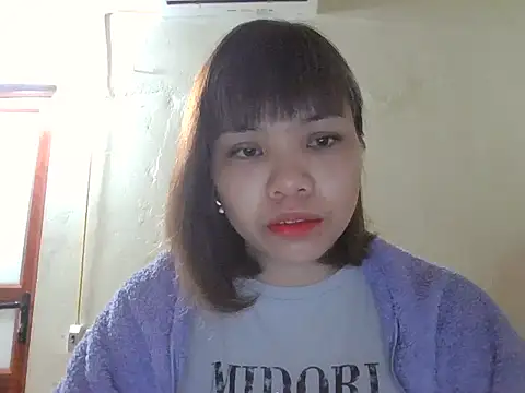 Angela-Eira online show from 11-17-25, 09:31