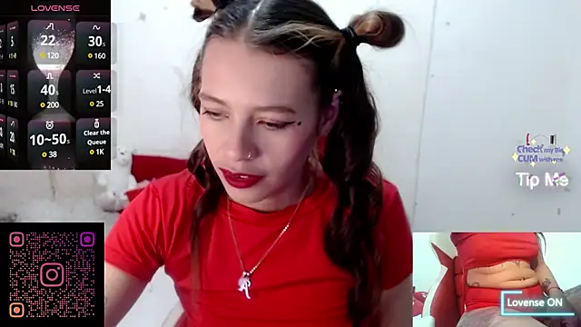 Snapshot of sweetlittlelisa chatting on 01-10-25, 07:11 sweetlittlelisa online show from 01-10-25, 07:11