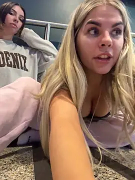 delicioussdixie online show from 10-31-25, 06:14