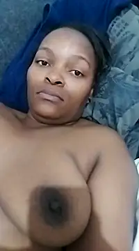 Snapshot of lovelyassbitch chatting on 12-06-24, 09:02 lovelyassbitch online show from 12-06-24, 09:02