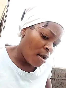 Snapshot of lovelyassbitch chatting on 03-11-25, 12:06 lovelyassbitch online show from 03-11-25, 12:06