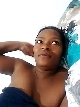 Snapshot of lovelyassbitch chatting on 03-11-25, 05:46 lovelyassbitch online show from 03-11-25, 05:46