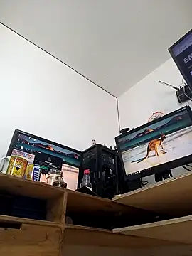 Snapshot of weedmanhot28 chatting on 12-27-24, 05:59 weedmanhot28 online show from 12-27-24, 05:59