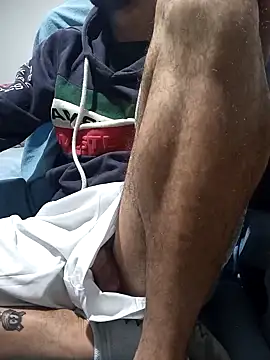 Snapshot of weedmanhot28 chatting on 01-22-25, 03:31 weedmanhot28 online show from 01-22-25, 03:31