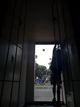 Snapshot of weedmanhot28 chatting on 02-08-25, 01:22 weedmanhot28 online show from 02-08-25, 01:22