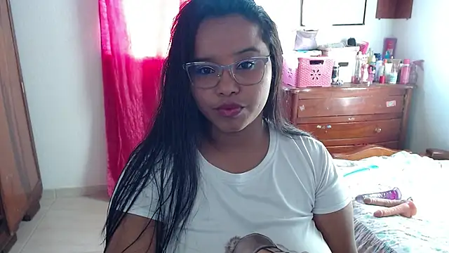 AINARA  STONE online show from 12-29-24, 10:03