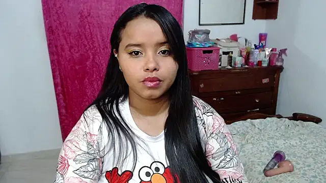 AINARA  STONE online show from 12-31-24, 05:44