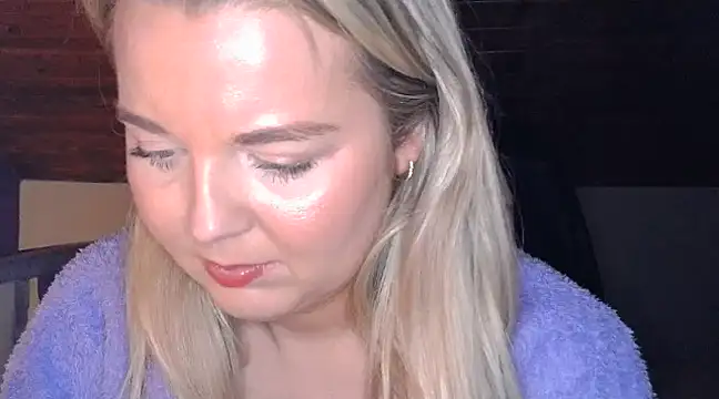 Snapshot of Jessica69G chatting on 02-21-25, 03:01 Jessica69G online show from 02-21-25, 03:01