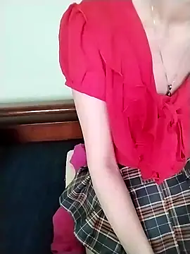 Luxcute286 online show from 04-08-26, 01:05