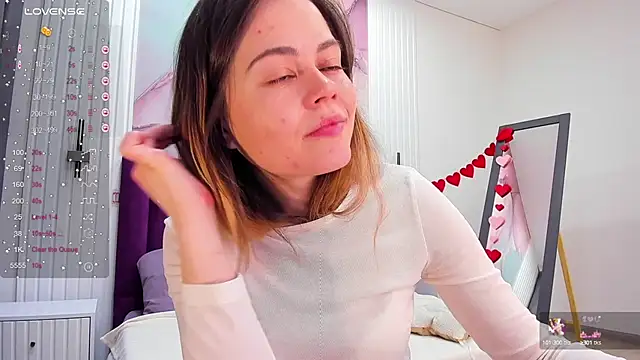 Kelly Cuutie online show from 02-17-25, 05:14