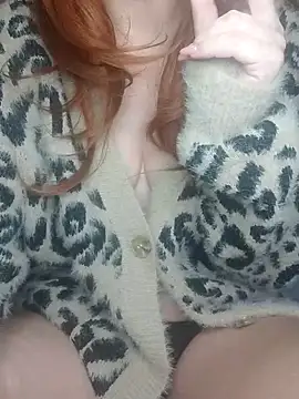 Snapshot of Anna_jing chatting on 12-04-25, 08:56 Anna jing online show from 12-04-25, 08:56