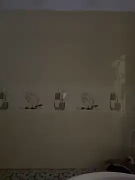 Snapshot of Baby_Claraa chatting on 02-18-25, 11:00 Baby Claraa online show from 02-18-25, 11:00