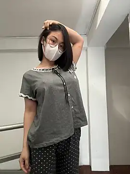 Snapshot of Baby_Claraa chatting on 03-07-25, 08:45 Baby Claraa online show from 03-07-25, 08:45