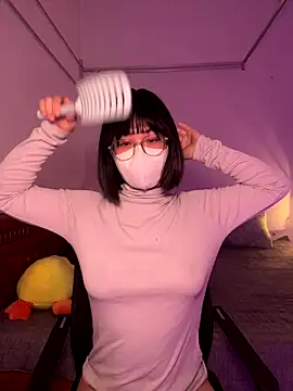 Snapshot of Baby_Claraa chatting on 11-03-25, 05:09 Baby Claraa online show from 11-03-25, 05:09