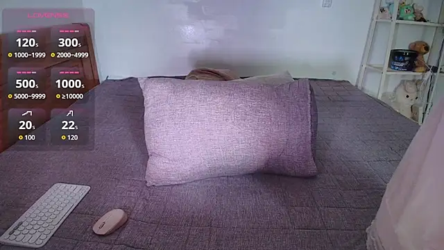 Baby Claraa online show from 05-18-26, 06:19