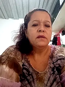 Snapshot of Fulopp15 chatting on 12-20-24, 02:27 Fulopp15 online show from 12-20-24, 02:27