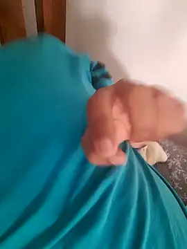 Snapshot of your_fuck_boy_00 chatting on 02-18-25, 06:37 your fuck boy 00 online show from 02-18-25, 06:37