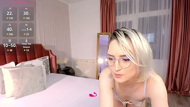 CharmingAnnie online show from 01-27-25, 06:31