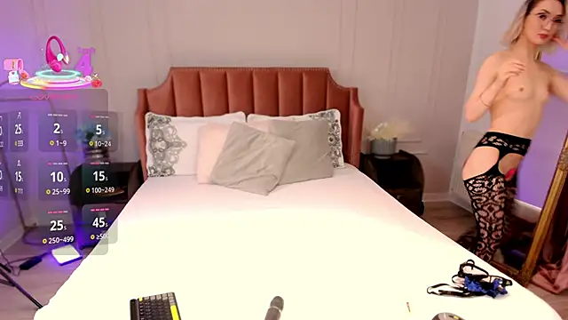 CharmingAnnie online show from 03-05-25, 06:45