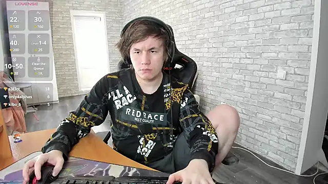 Snapshot of iliaskrislove chatting on 03-17-25, 11:53 iliaskrislove online show from 03-17-25, 11:53