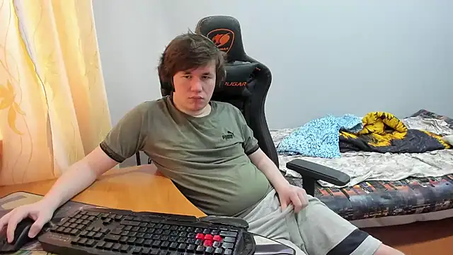 Snapshot of iliaskrislove chatting on 09-11-25, 12:27 iliaskrislove online show from 09-11-25, 12:27