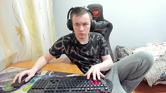 Snapshot of iliaskrislove chatting on 11-05-25, 11:27 iliaskrislove online show from 11-05-25, 11:27