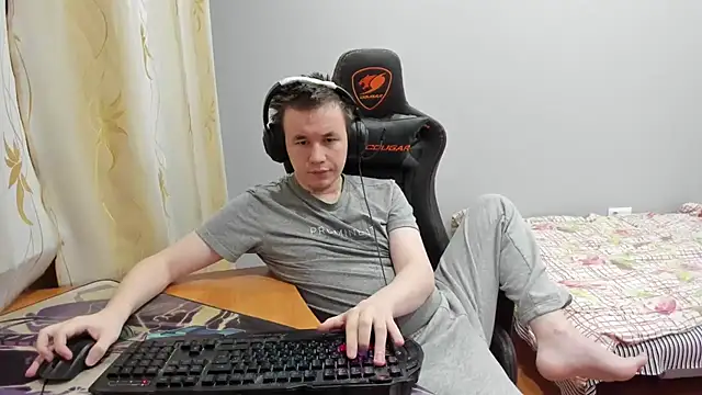 Snapshot of iliaskrislove chatting on 11-27-25, 09:17 iliaskrislove online show from 11-27-25, 09:17