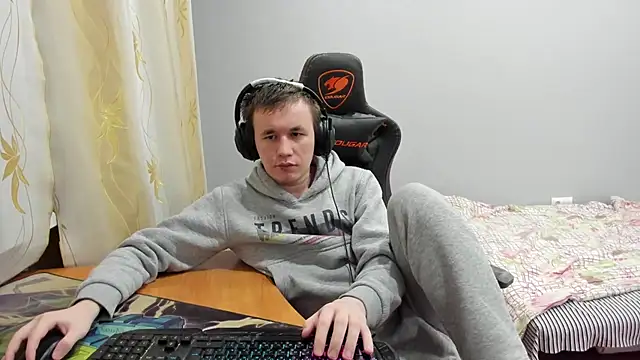 Snapshot of iliaskrislove chatting on 12-02-25, 05:08 iliaskrislove online show from 12-02-25, 05:08