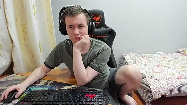 Snapshot of iliaskrislove chatting on 12-05-25, 05:53 iliaskrislove online show from 12-05-25, 05:53