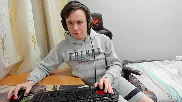 iliaskrislove online show from 04-19-26, 05:45