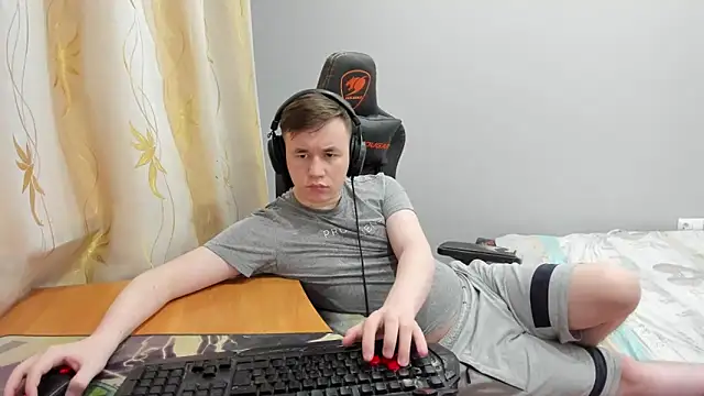 iliaskrislove online show from 04-23-26, 01:18