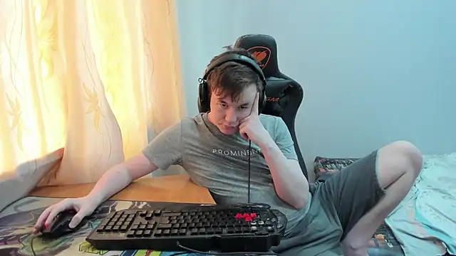 iliaskrislove online show from 06-05-26, 12:33