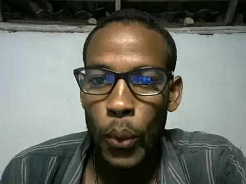 Snapshot of michel_sc chatting on 12-19-24, 10:24 michel sc online show from 12-19-24, 10:24