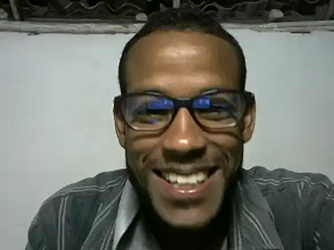 Snapshot of michel_sc chatting on 01-06-25, 09:52 michel sc online show from 01-06-25, 09:52